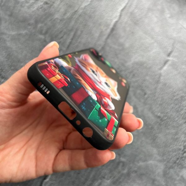 Чехол для Samsung Galaxy A04e с защитой камеры новогодний котик