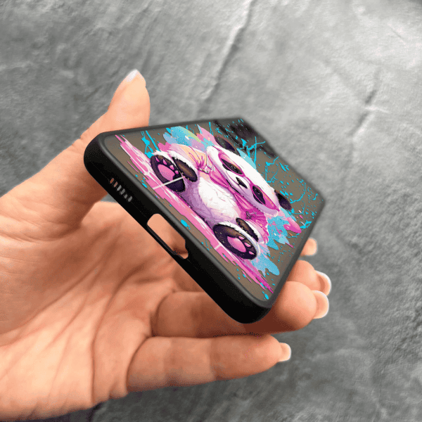 Чехол для Samsung Galaxy S23 с защитой камеры с пандой в очках