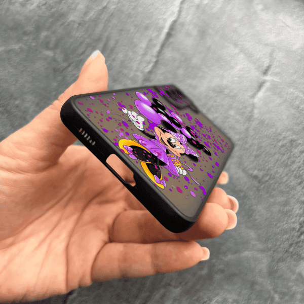 Чехол для Samsung Galaxy S22 детский с защитой камеры с Минни Маус и воздушными шарами