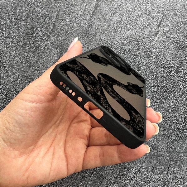 Чехол для Xiaomi Redmi Note 13 4G змея черная
