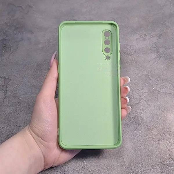 Однотонный чехол для Xiaomi Mi 9 с soft-touch покрытием и микрофиброй внутри