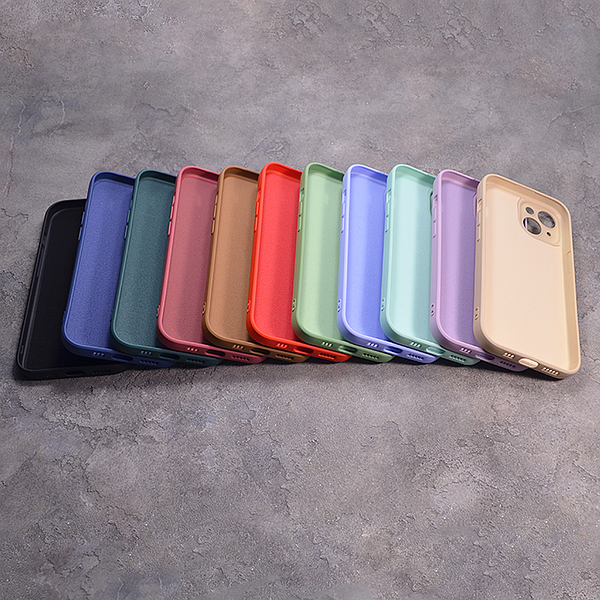 Однотонний чохол для iPhone 15 з soft-touch покриттям і мікрофіброю всередині