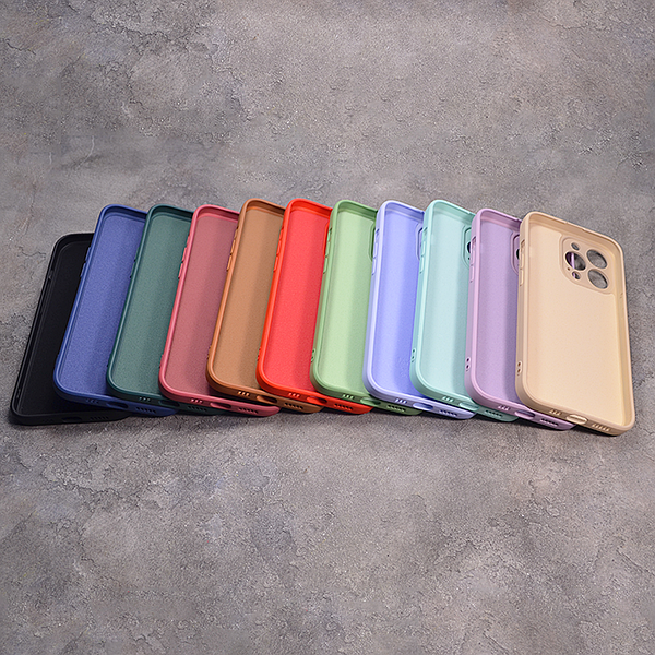 Однотонний чохол для iPhone 13 Pro з soft-touch покриттям і мікрофіброю всередині