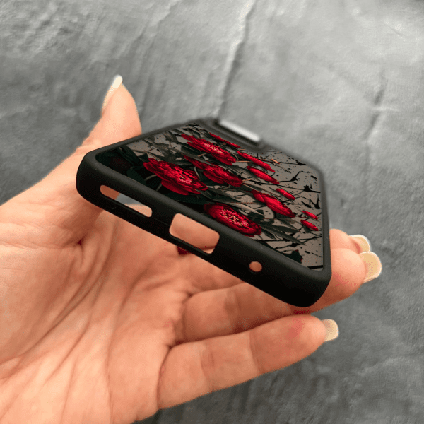 Чехол для Motorola G14 красные пионы маленькие