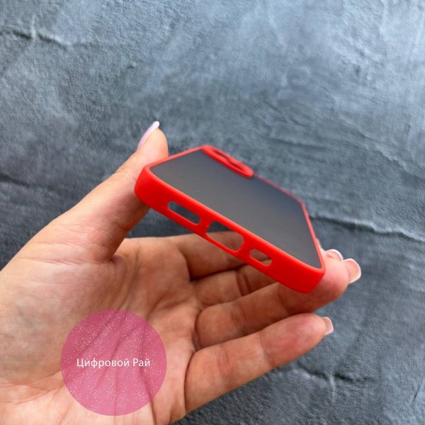 Чехол для iPhone 15 с защитой камеры матовый пластик без дизайна