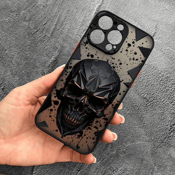 Чехол для iPhone 14 Pro с защитой камеры череп в кубе