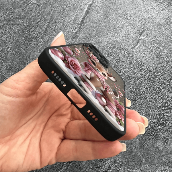 Чехол для iPhone 14 Pro с защитой камеры новогодний олененок
