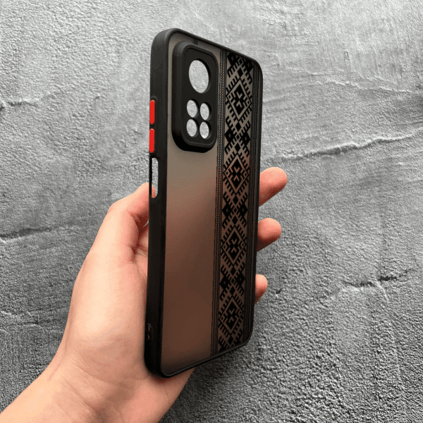 Чохол для Xiaomi Mi 10T / 10T Pro з захистом камери з вишиванкою чорна оригінальна