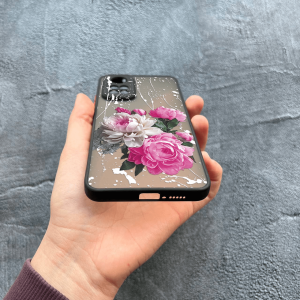 Чехол для Xiaomi Mi 10T / 10T Pro с защитой камеры с пионами классическими
