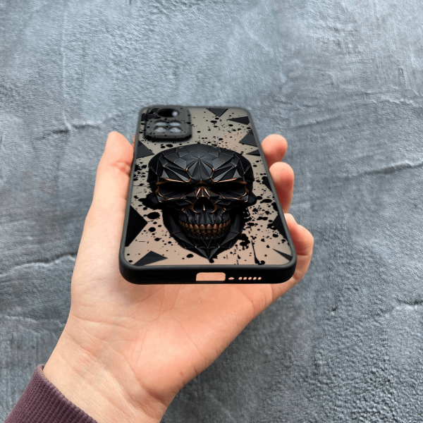 Чехол для Xiaomi Mi 10T / 10T Pro с защитой камеры с черепом в кубе