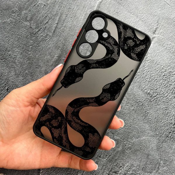 Чехол для Samsung Galaxy M35 с защитой камеры с черной змеей