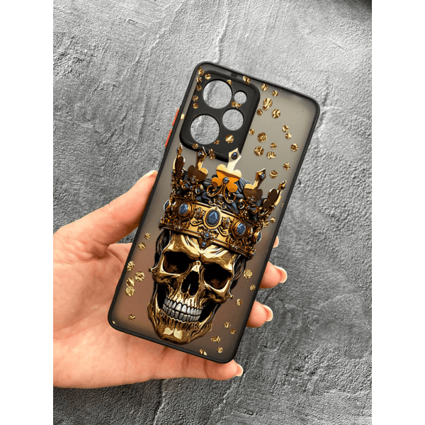 Чехол для Xiaomi Poco X5 Pro 5G с защитой камеры с черепом и короной