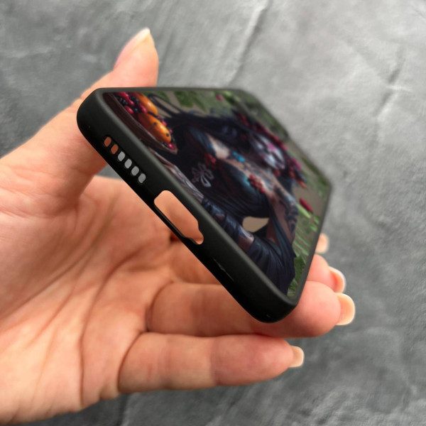 Чехол для Xiaomi 11T / 11T Pro с защитой камеры девушка Санта-Муэрте и листьями