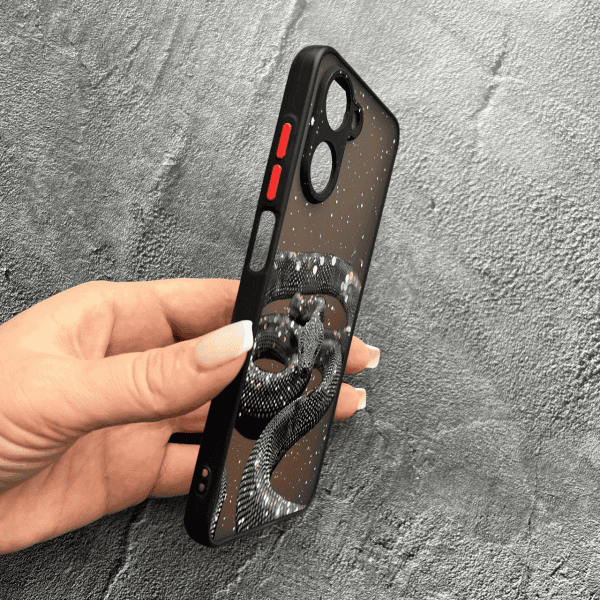 Чохол для Realme 10 з захистом камери зі змією з блискітками