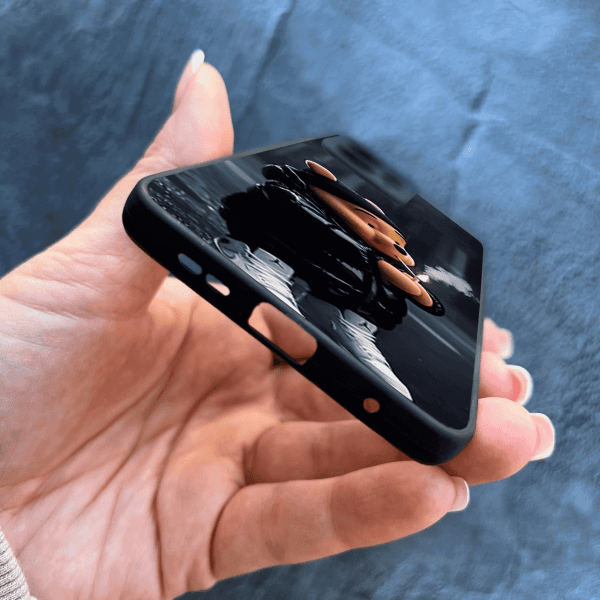 Чехол для Xiaomi Redmi Note 12 4G с защитой камеры с мишкой Винни