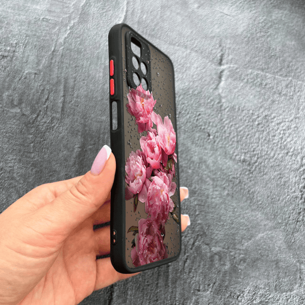 Чехол для Xiaomi Redmi Note 11 Pro Plus 5G с защитой камеры с цветами и каплями
