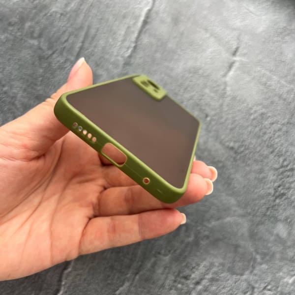 Чехол для Xiaomi 12 / 12x / 12s с защитой камеры матовый пластик без дизайна с оливковым бортиком