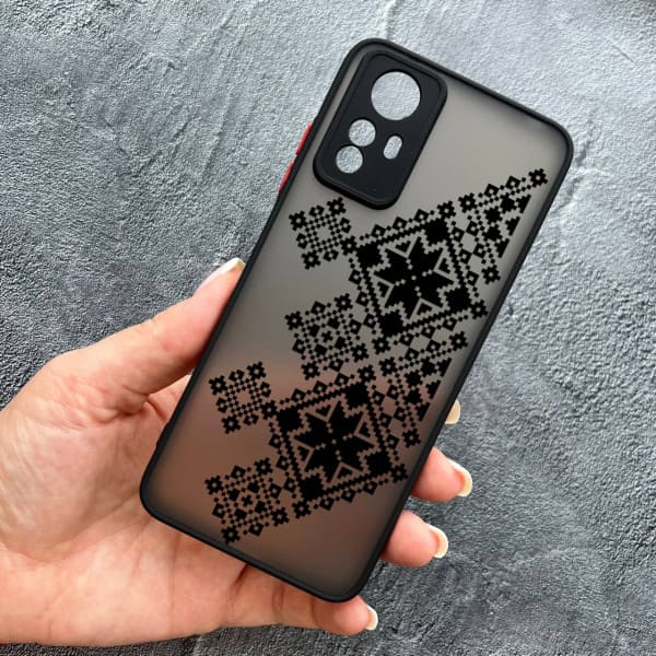 Чохол для Xiaomi 12 / 12x / 12s з захистом камери з вишиванкою чорна українська