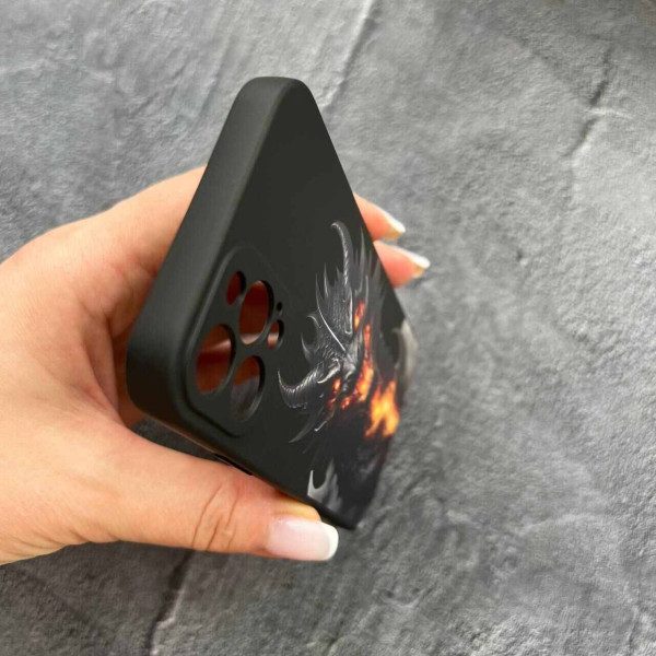 Чехол для iPhone 12 Pro с защитой камеры черный матовый силикон с Драконом