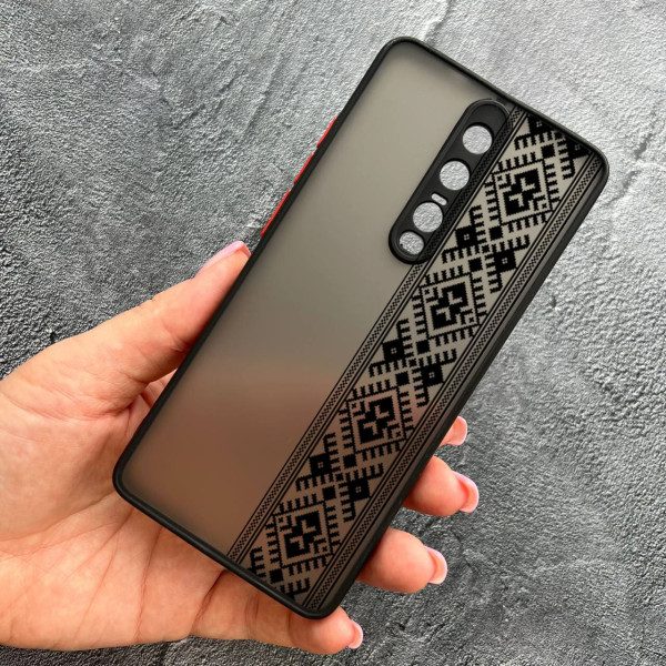 Чехол для Xiaomi Mi 9T / Mi 9T Pro / Redmi K20 / K20 Pro с защитой камеры с вышиванкой черная оригинальная