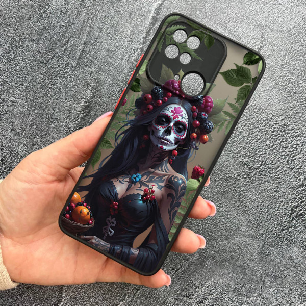 Чохол для Xiaomi Redmi 10С / Xiaomi Poco C40 із захистом камери дівчина Санта-Муерте та листями