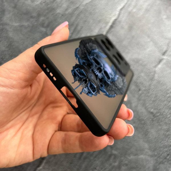 Чехол для Infinix Note 40 Pro X6850 с защитой камеры с черепом и крыльями