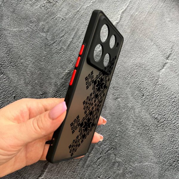 Чехол для Infinix Note 40 Pro X6850 с защитой камеры с вышиванкой черная украинская