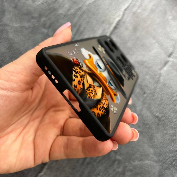 Чехол для Infinix Note 40 Pro X6850 с защитой камеры с Дональдом Даком