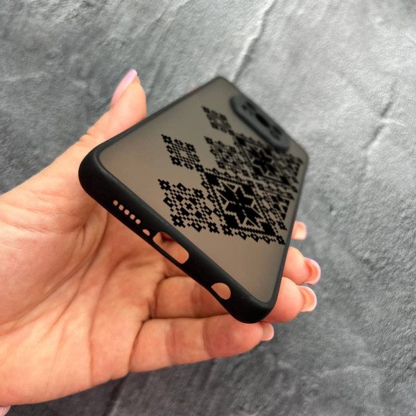 Чехол для Xiaomi Poco X3 NFC / Poco X3 Pro с защитой камеры с вышиванкой черная украинская