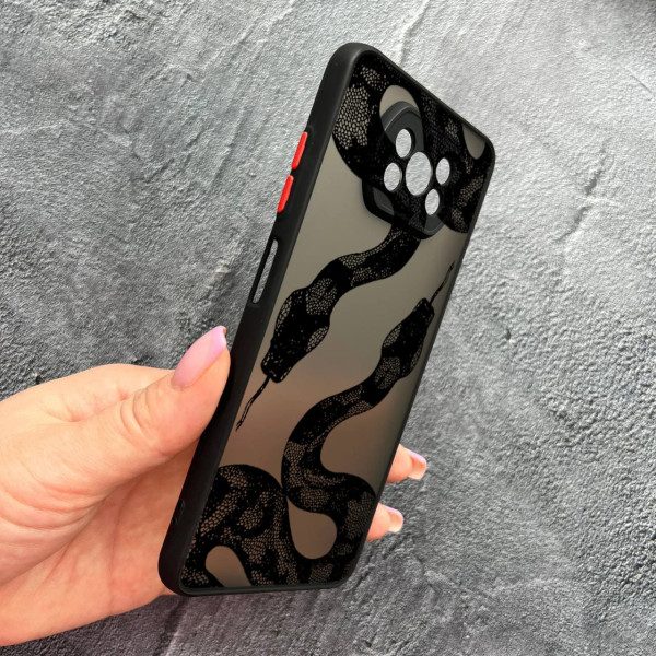 Чехол для Xiaomi Poco X3 NFC / Poco X3 Pro с защитой камеры с черной змеей