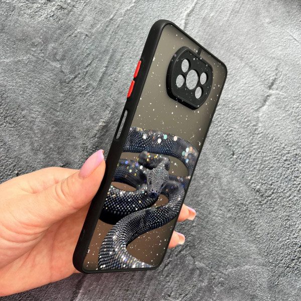 Чехол для Xiaomi Poco X3 NFC / Poco X3 Pro с защитой камеры со змеей с блестками