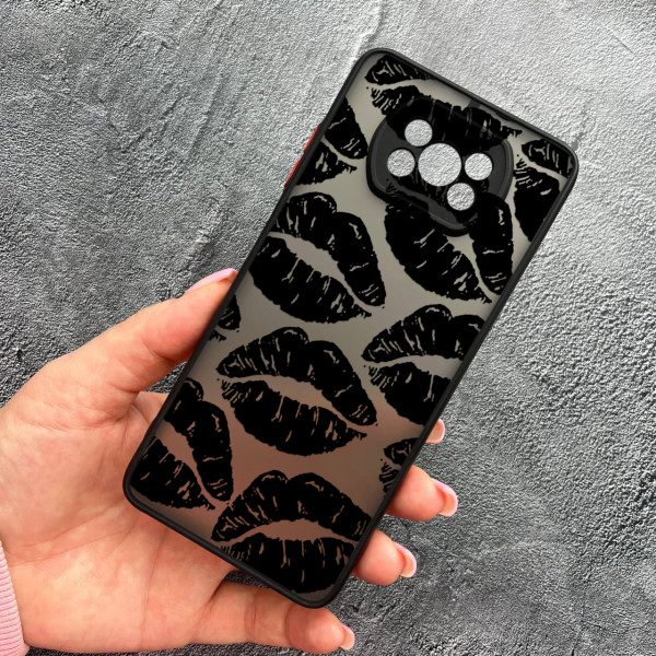 Чехол для Xiaomi Poco X3 NFC / Poco X3 Pro с защитой камеры с черными губами