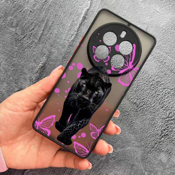 Чехол для Realme 12 pro 5G с защитой камеры с пантерой и бабочками
