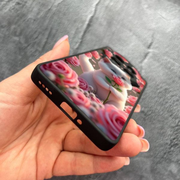 Чехол для Realme 12 pro 5G с защитой камеры с котом в цветах розах