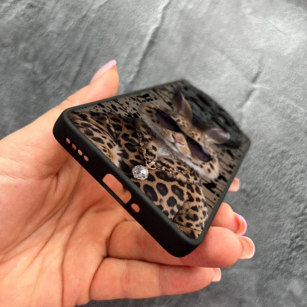 Чехол для Realme 12 pro 5G с защитой камеры с зайцем в леопарде