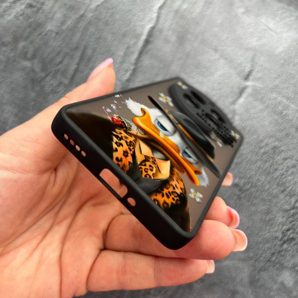 Чехол для Realme 12 pro 5G с защитой камеры с Дональдом Даком