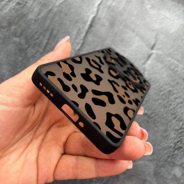 Чехол для Realme 12 pro 5G с защитой камеры с леопардом шоколадным