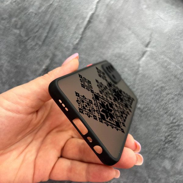 Чехол для Oppo A74 4G с защитой камеры с вышиванкой черная украинская