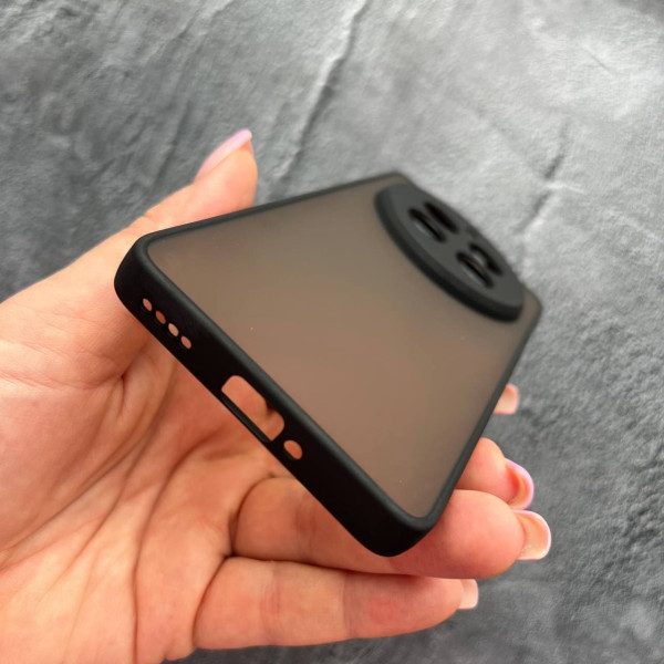 Чехол для Realme 12 pro 5G с защитой камеры матовый пластик без принта