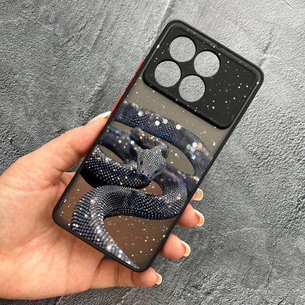 Чохол для Xiaomi Poco F6 Pro з захистом камери зі змією з блискітками