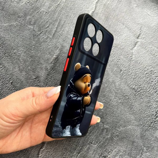 Чохол для Xiaomi Poco F6 Pro з захистом камери з ведмедиком Вінні