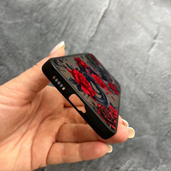 Чехол для Xiaomi Poco F6 Pro с защитой камеры со змеей в цветах