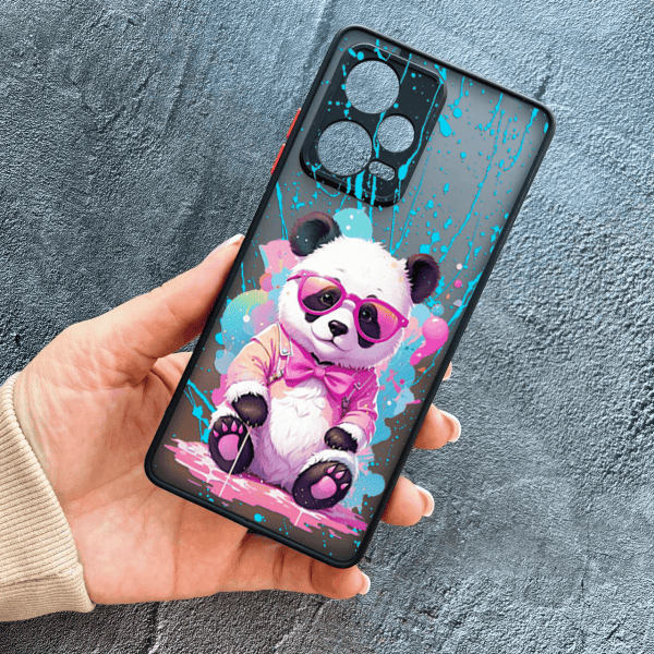 Чехол для Xiaomi Poco X5 с защитой камеры с пандой в очках