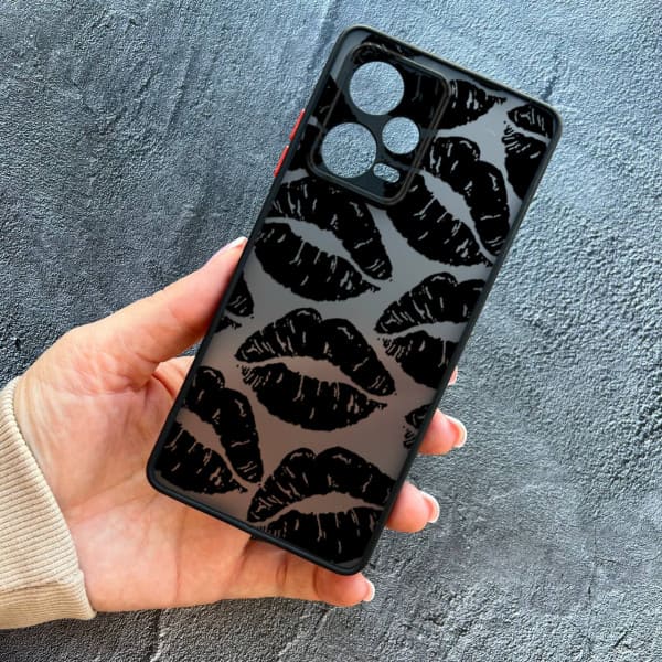 Чехол для Xiaomi Poco X5 с защитой камеры с черными губами