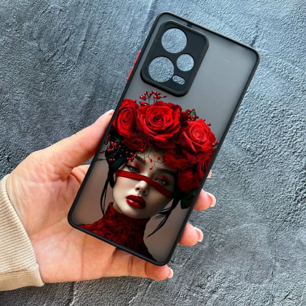 Чехол для Xiaomi Poco X5 с защитой камеры с девочкой и лентой