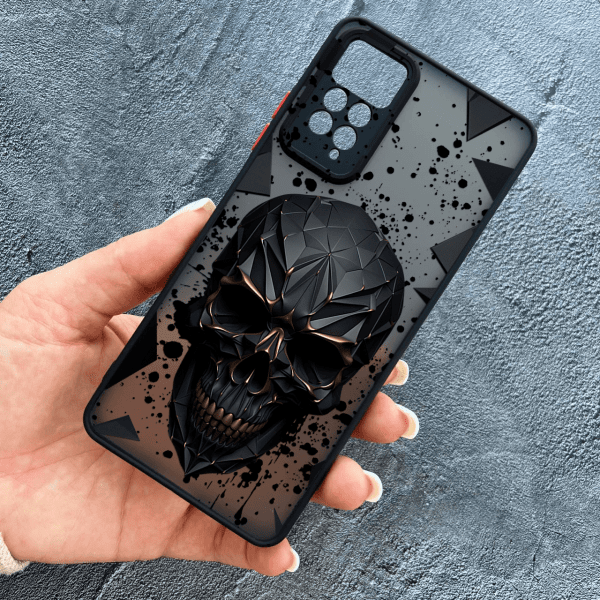 Чехол для Xiaomi Redmi Note 11 / Note 11s с защитой камеры с черепом в кубе