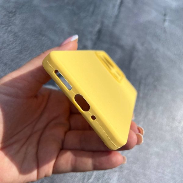 Чехол для Xiaomi Redmi Note 13 Pro 4G / Poco M6 Pro 4G / Xiaomi Redmi Note 14S с защитой камеры объемный чехол желтого цвета