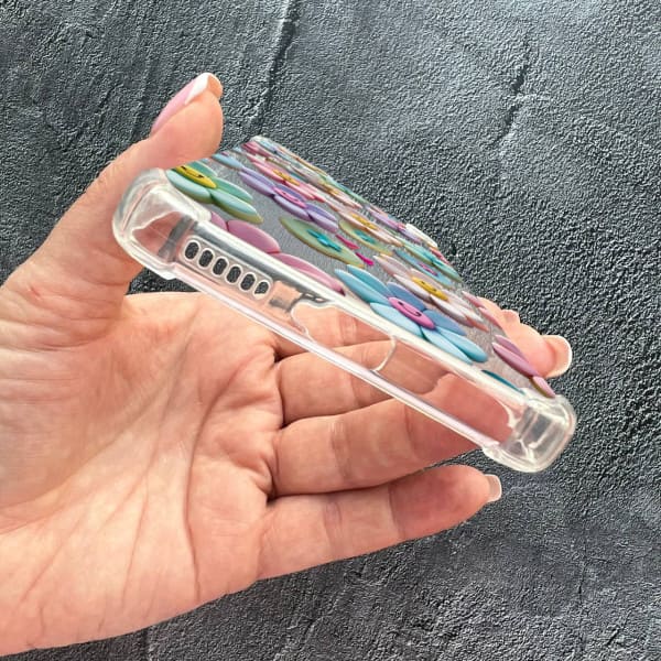 Чехол для Xiaomi Redmi Note 11 / Note 11s с защитой камеры детский с цветами и смайликами противоударный прозрачный силиконовый чехол