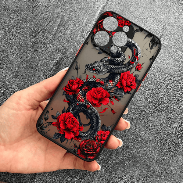 Чехол для iPhone 13 Pro с защитой камеры со змеей в цветах