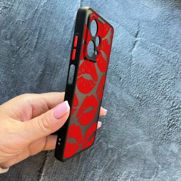 Чехол для Xiaomi Redmi Note 12 Pro 5G с защитой камеры с красными губами
